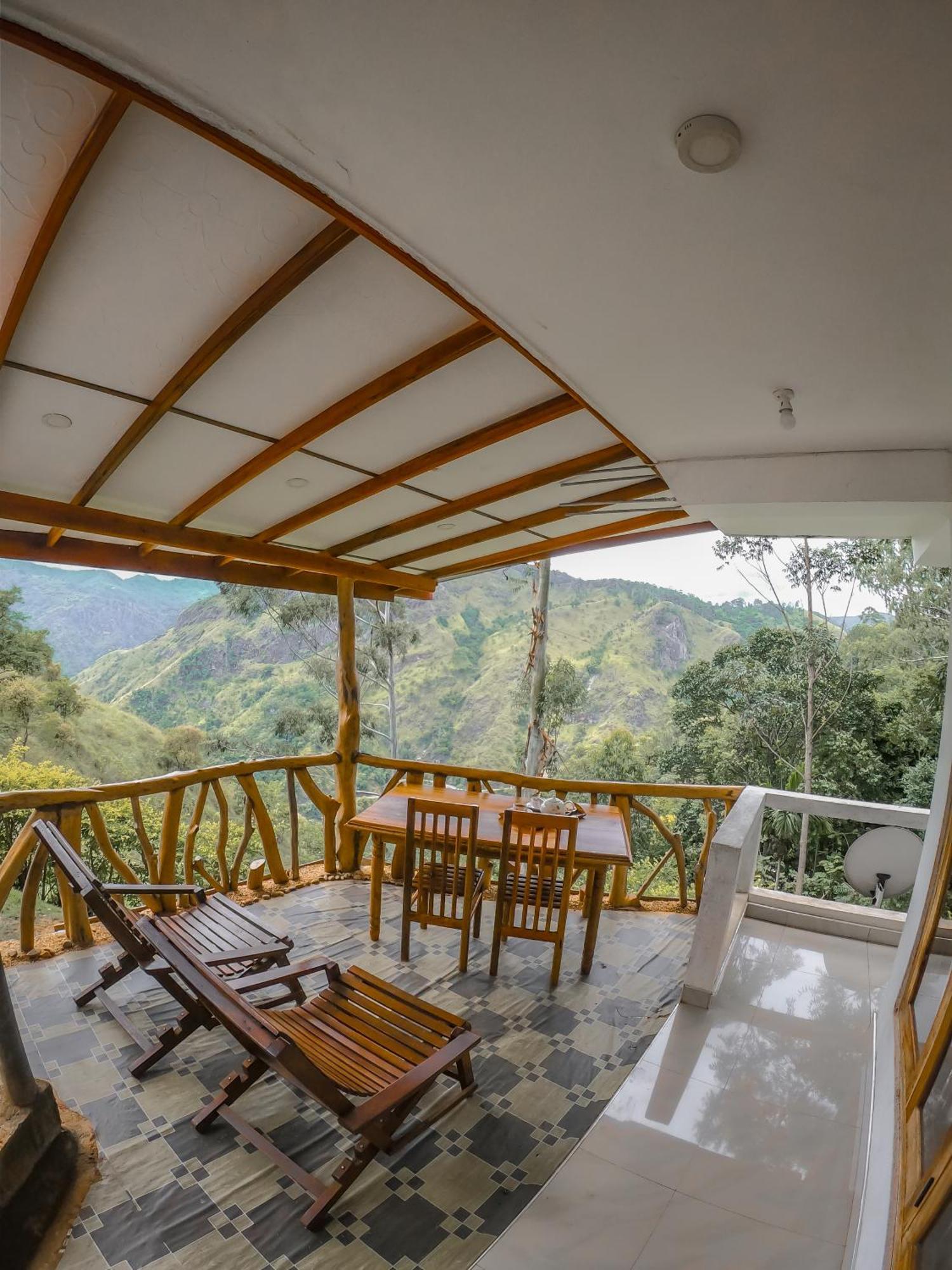 Mountain Range Cottage 埃拉 外观 照片