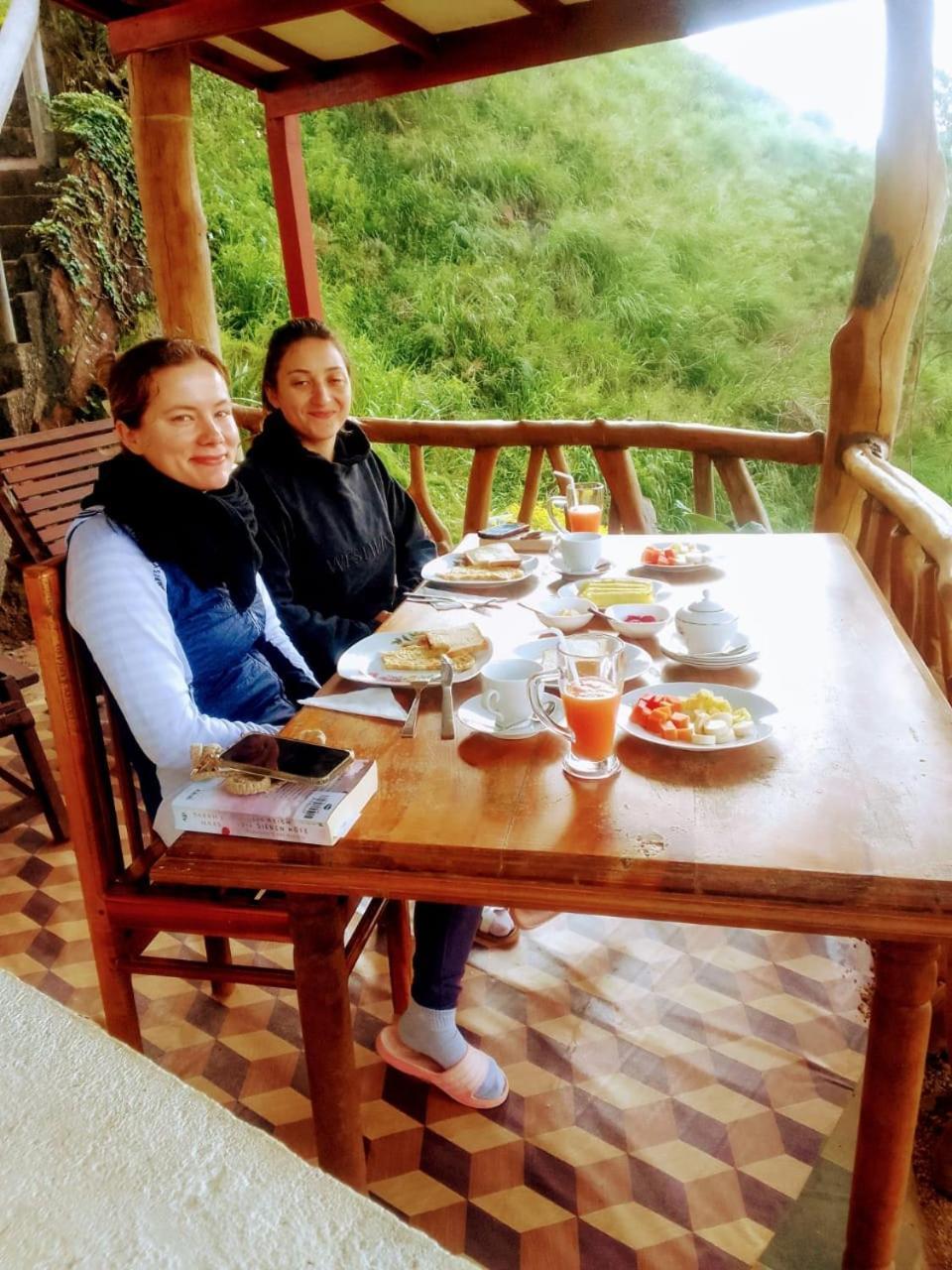 Mountain Range Cottage 埃拉 外观 照片